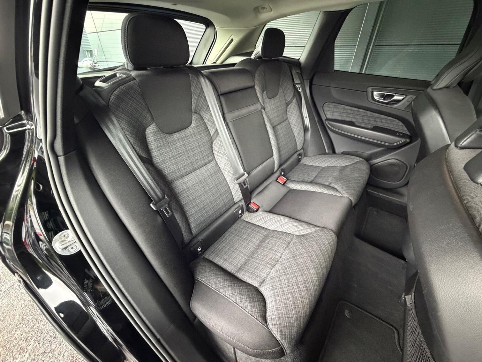 volvo-xc60-xc60-slika-279084875